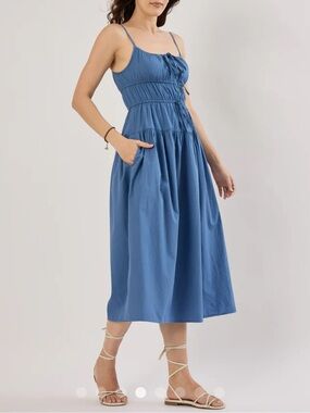 SIM & SAM BLUE TIE FRONT MILKMAID POPLIN MIDI DRESS TIERED RAYON LINEN MEDIUM